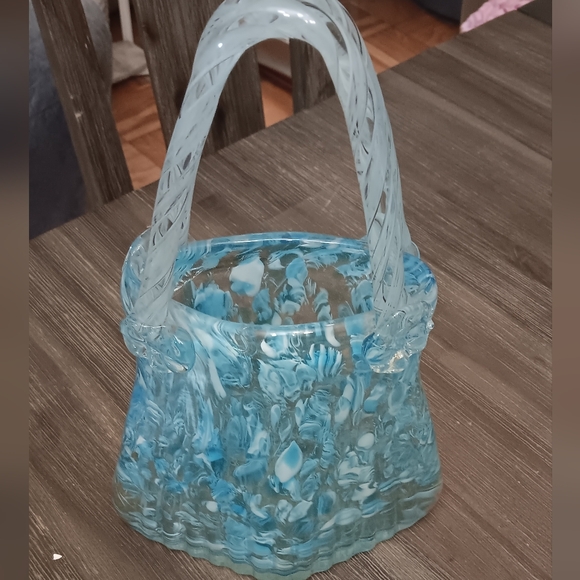 Elegant Blue Swirl Shoulder Bag Flower Vase Glass Figirine - Picture 2 of 12